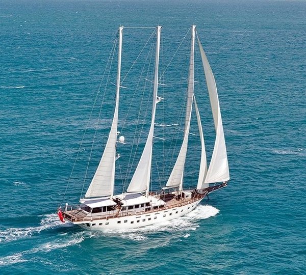 Yacht SOUTHERN CLOUD, Faenoe Yachtvaerft A/S CHARTERWORLD Luxury